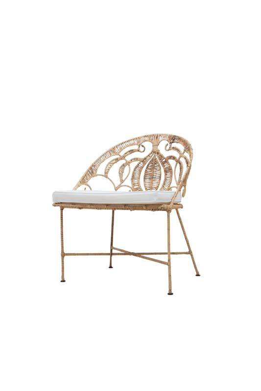 CADEIRA PEACOCK HALF MOON RATTAN